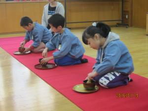 初釜茶会（15日）の画像1