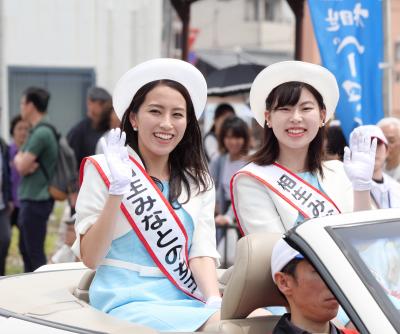 3部 【準特選】　笑顔の女王