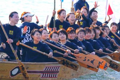 女王達の笑顔	高取　宏樹の画像