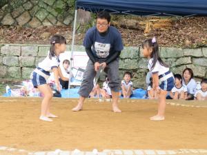 3歳児の相撲の写真