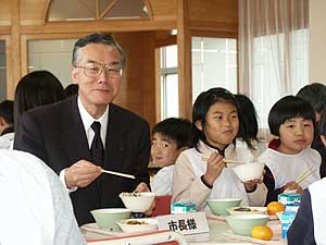 給食はおいしい