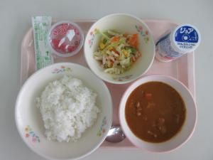給食の写真