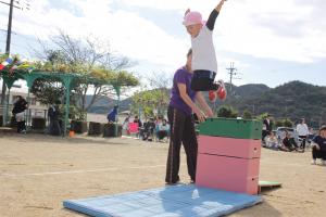 巧技台をしている写真