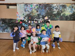 誕生会の集合写真