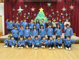 全園児での集合写真