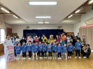 人形劇の皆さんと一緒に撮った写真