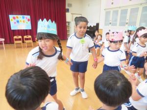 ７月生まれの誕生会　入場の様子